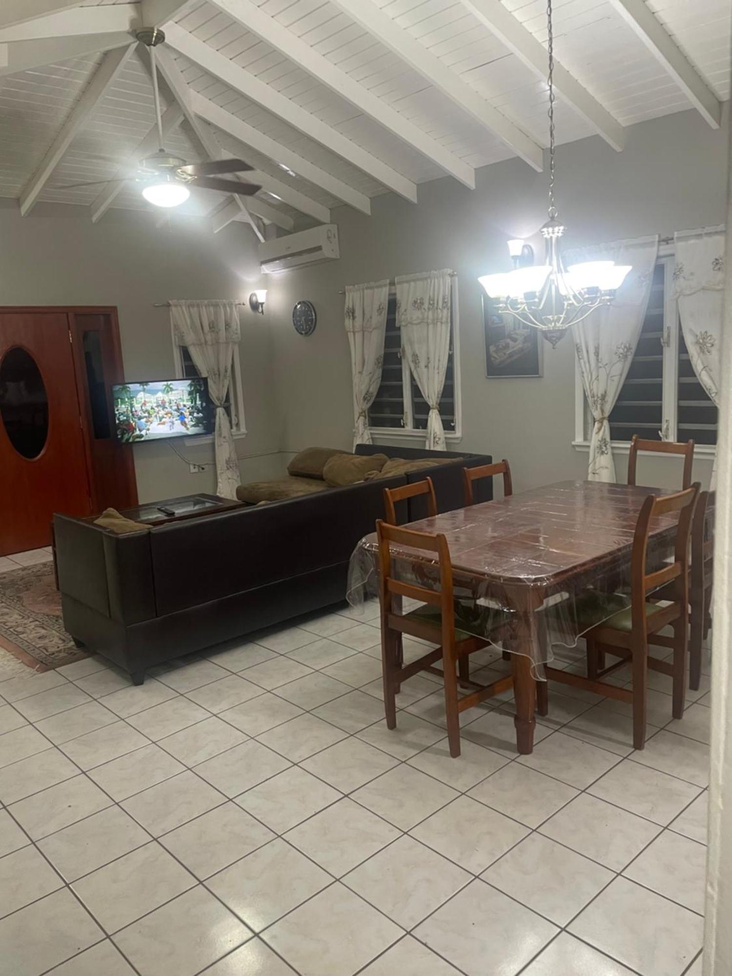 Mountain View Apartment Basseterre Ngoại thất bức ảnh